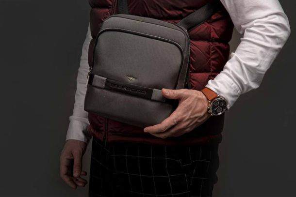 Ανδρικά αξεσουάρ - Ρολόι και Τσαντάκι